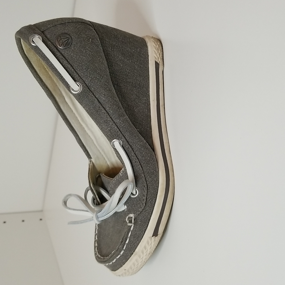 Rock & Candy Gray Wedges - Picture 5 of 10